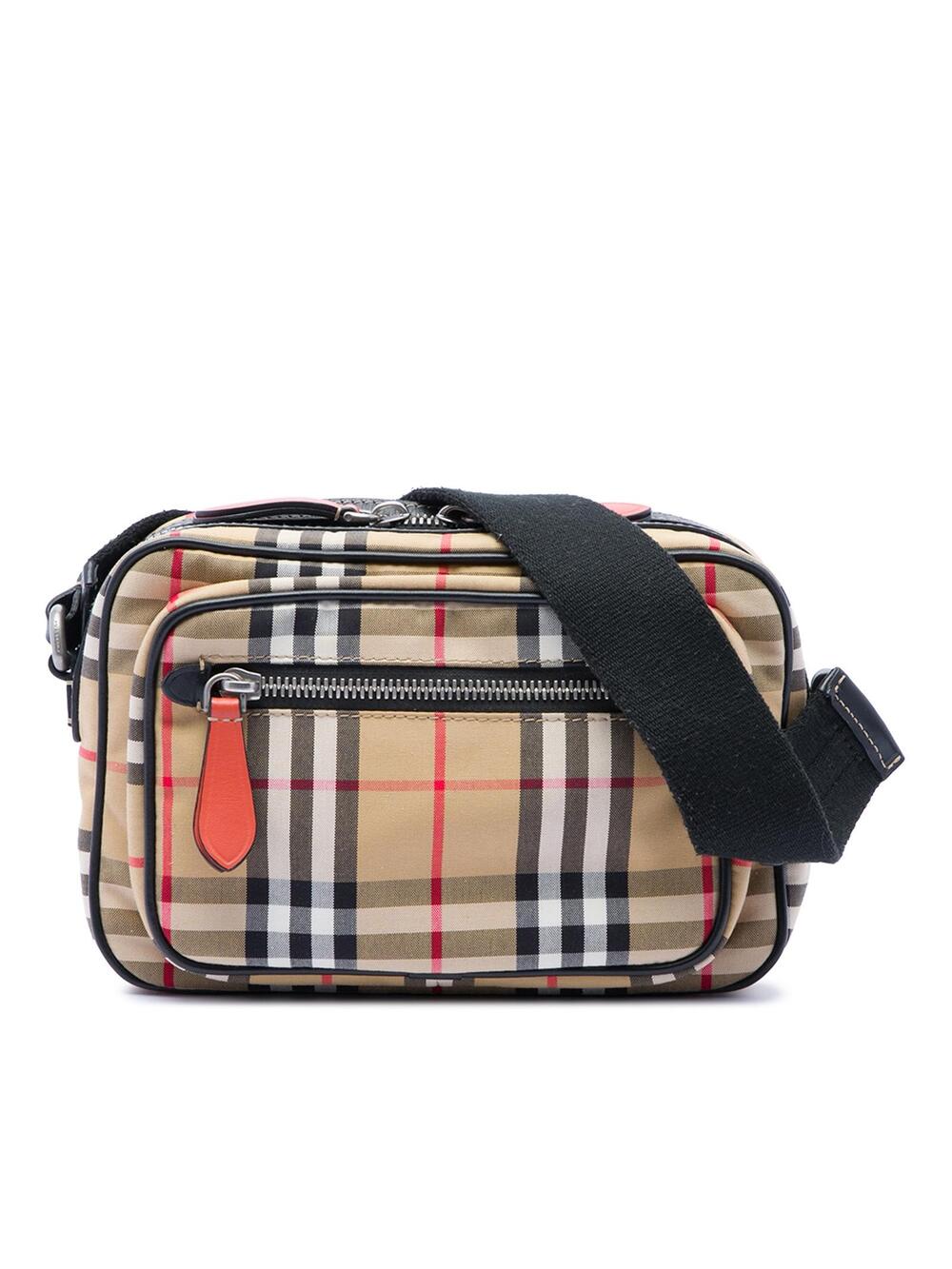 Burberry House Check Canvas Paddy #282722B50B